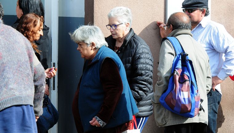 El Gobierno confirmó aumentos para los jubilados siguiendo el índice de inflación. Foto: ALF PONCE MERCADO / MDZ