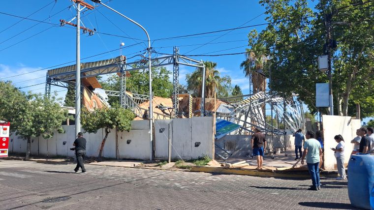 El techo que se derrumbó en Maipú.