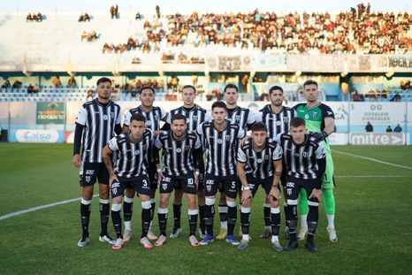 Ezequiel Medrán se quedó con tres puntos fundamentales en la visita de Gimnasia a Córdoba. Ezequiel Medrán se quedó con tres puntos fundamentales en la visita de Gimnasia a Córdoba.