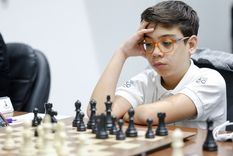 Faustino Oro se midió con grandes talentos internacionales en Sharjah. Foto: Chess.com