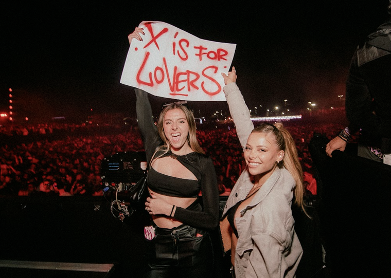 Flama presenta un evento centrado en la evolución sonora de la música electrónica con artistas europeos y argentinos. Flama presenta un evento centrado en la evolución sonora de la música electrónica con artistas europeos y argentinos.