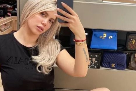 La empresaria y artista viajó a Paraguay junto al cantante de cumbia, después de haber pasado por el bisturí. Foto: Instagram @wanda_nara