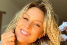 Fey encendió las redes con un coqueto bikini negro.