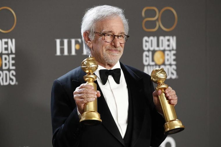 Steven Spielberg se alzó con dos Globos de Oro: Mejor director y Mejor película de drama, por su trabajo en Las Fabelman.
