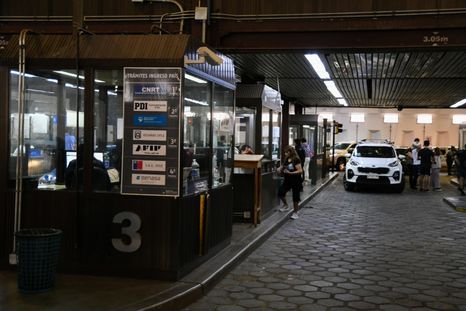 &nbsp;El Gobierno provincial acordó con la Nación trabajar en mejoras en el Cristo Redentor para cruzar a Chile. Foto: ALF PONCE MERCADO / MDZ