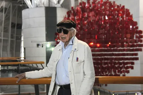 Julio Le Parc en Mendoza en 2012. Julio Le Parc en Mendoza en 2012.