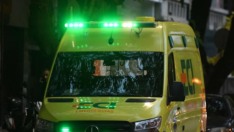 El conductor de 26 años resultó herido y fue trasladado al Hospital Central (foto ilustrativa).