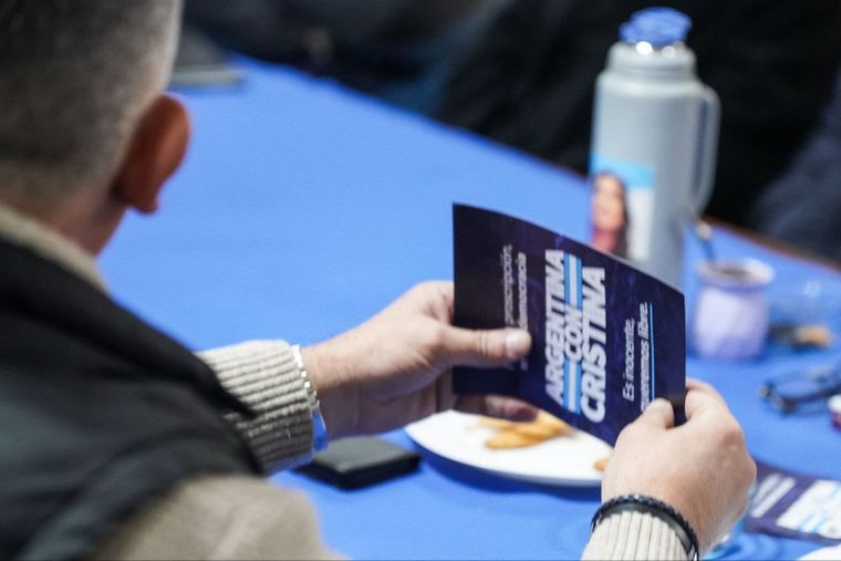 Reunión sindical en apoyo a la expresidenta Cristina Fernández de Kirchner. Reunión sindical en apoyo a la expresidenta Cristina Fernández de Kirchner.