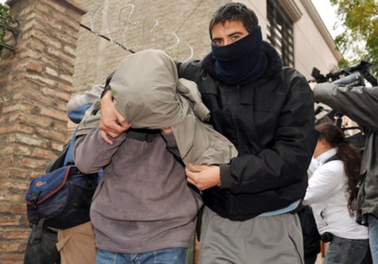 A pocas cuadras de la cárcel se escondía el prófugo. Foto: Nacho Gaffuri / MDZ