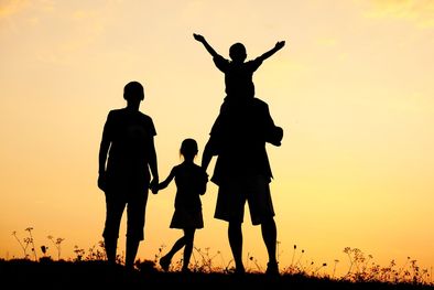 MDZol | Resulta urgente admitir la sobreexigencia que recae sobre madres y padres. Foto: Archivo MDZ