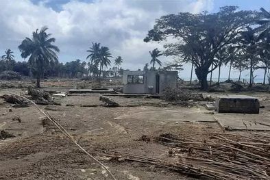 MDZol | Foto: CONSULADO DEL REINO DE TONGA. El gobierno de Tonga señaló que más de las cuatro quintas partes de la población se ha visto afectada por el tsunami y la caída de cenizas.