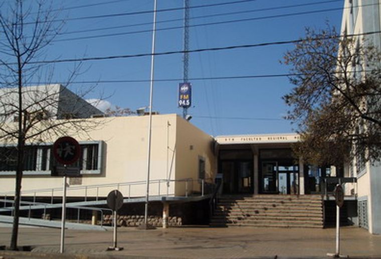 En la UTN el clima está caldeado.