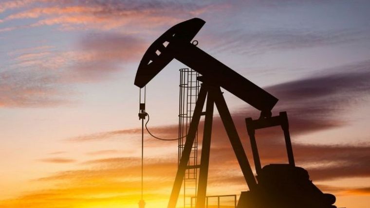 La teoría más aceptada sobre el origen del petróleo es la que se conoce como orgánica. Foto: GETTY IMAGES