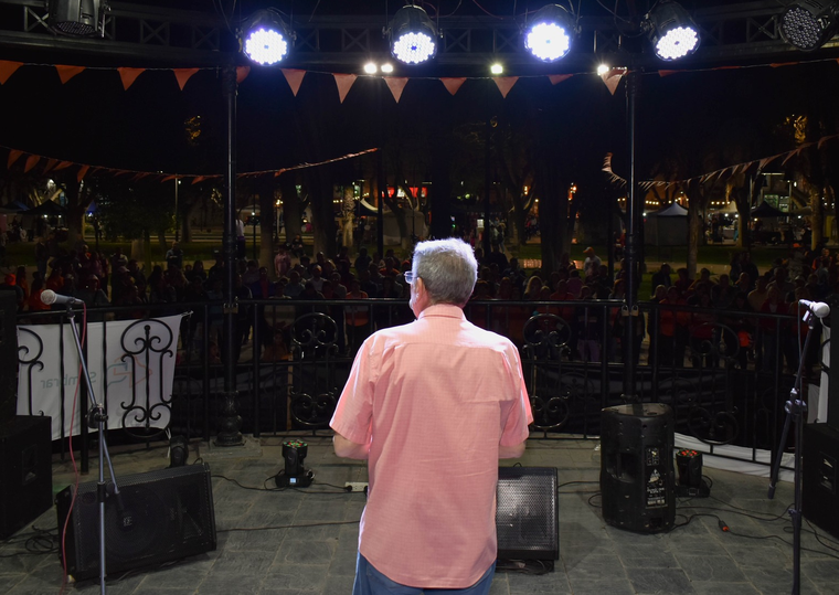 Mansur volvió a Rivadavia, pero con otro partido. Foto: Facebook: Ricardo Mansur