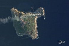 Rusia afirma que Ucrania fracasó en su intento por recuperar la isla, pero Reino Unido sostiene que la batalla no ha terminado. Foto: PLANET LABS PBC