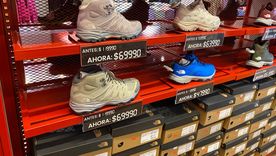 Cada año miles de argentinos eligen Chile para vacacionar y también comprar. Cada año miles de argentinos eligen Chile para vacacionar y también comprar.