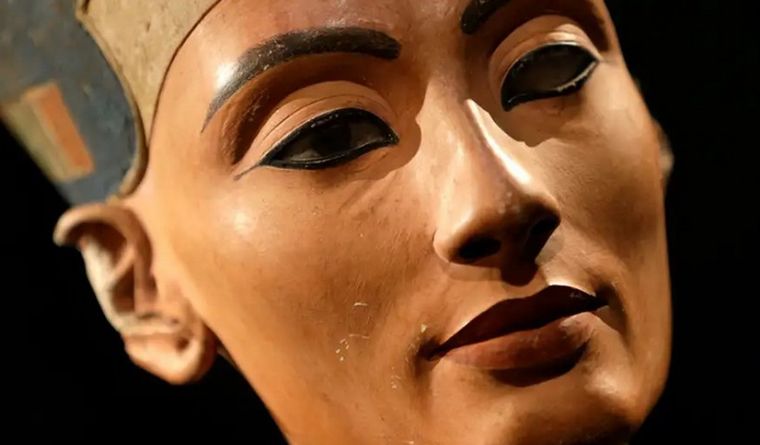 El busto de la reina Nefertiti, una joya de la arqueología mundial. Foto: Dpa.
