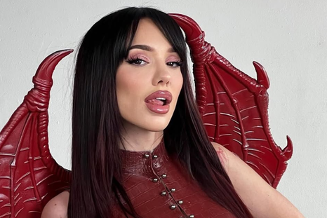 La Joaqui vestida de una sensual dragona. Foto: @lajoaqui La Joaqui vestida de una sensual dragona. Foto: @lajoaqui