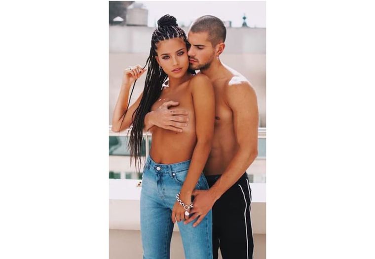 Emilia Mernes y Fer Vázquez en 2018, cuando eran la pareja de oro de la cumbia pop rioplatense. Emilia Mernes y Fer Vázquez en 2018, cuando eran la pareja de oro de la cumbia pop rioplatense.