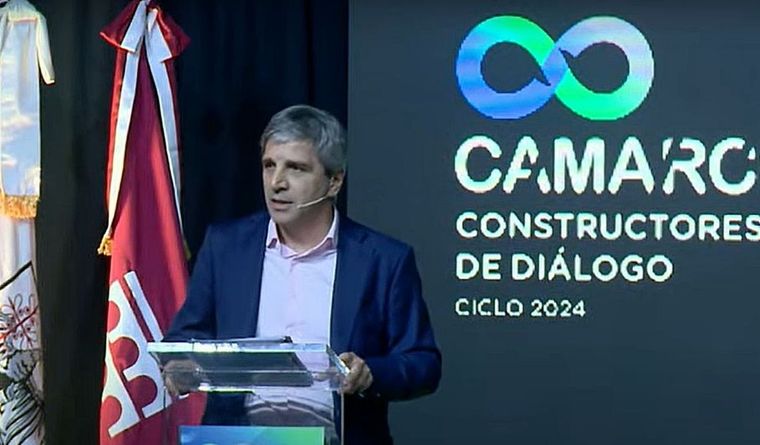 Luis Caputo en el cierre de Camarco Foto: Prensa Camarco