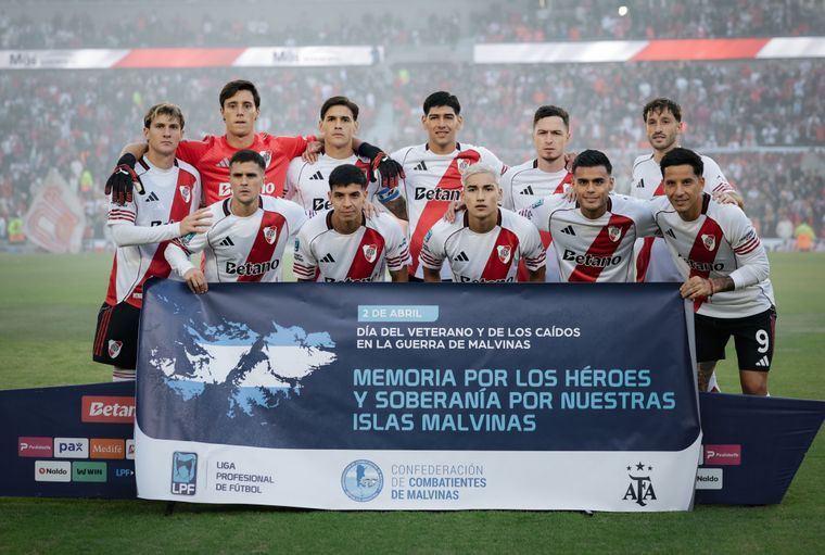En el aplausómetro del Monumental, los hinchas de River reprobaron solo a uno de los futbolistas titulares que puso en cancha Coudet ante Belgrano.&nbsp;