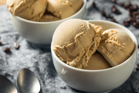Explosión de sabor: receta de helado de dulce de leche para repetir. Explosión de sabor: receta de helado de dulce de leche para repetir.
