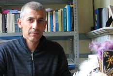 el espanol jose ovejero gana el premio alfaguara de novela