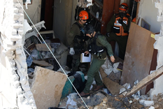 Trump dice que EE.UU. arrasará las centrales eléctricas de Irán si el estrecho de Ormuz no se abre antes del plazo de 48 horas Trump dice que EE.UU. arrasará las centrales eléctricas de Irán si el estrecho de Ormuz no se abre antes del plazo de 48 horas