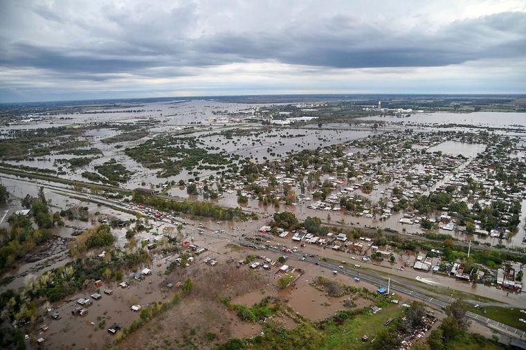 Se mantenía el corte total en la ruta 9 por las inundaciones Foto: Noticias Argentinas