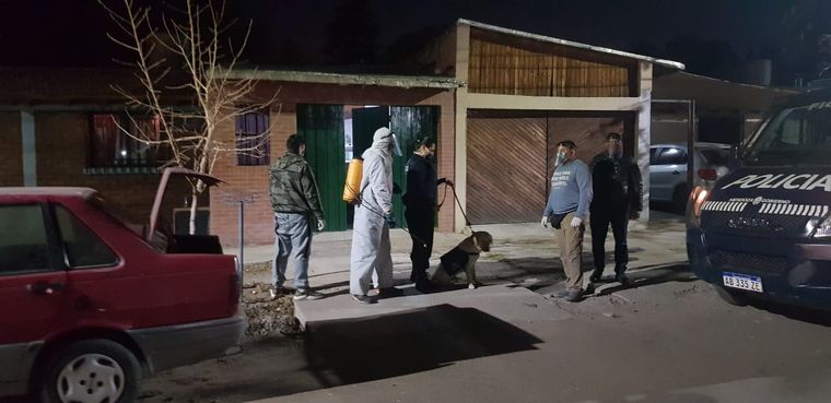 Operativo El allanamiento en el domicilio del caso 98. Foto: Ministerio de Seguridad.