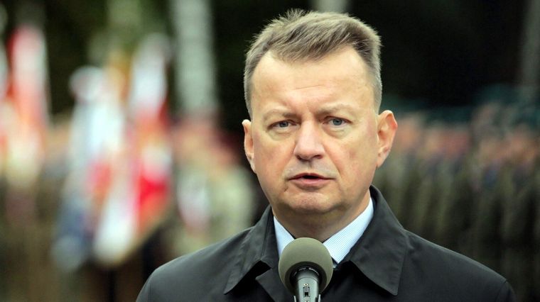 El ministro de Defensa de Polonia. Mariusz Blaszczak. Foto: DoRzeczy.