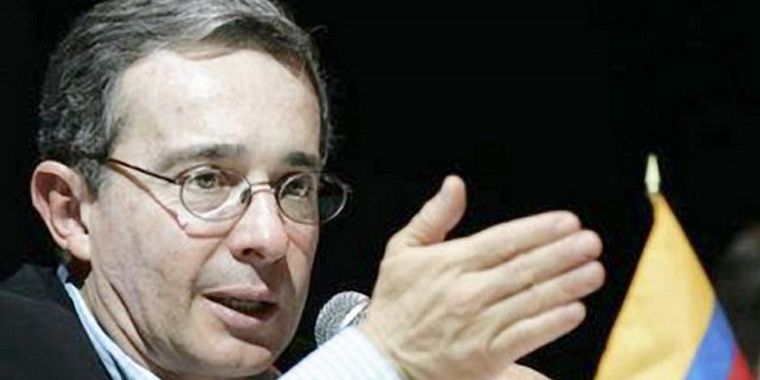 El presidente colombiano, Alvaro Uribe Foto: web