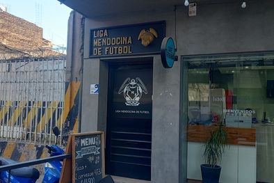 MDZol | liga mendocina de futbol allanamiento (2).jpeg