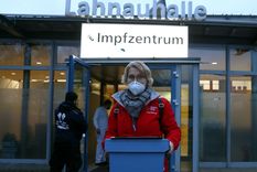 alemania: las empresas privadas analizan vacunar por su cuenta a sus empleados