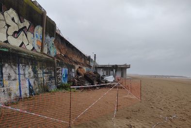 MDZol | El balneario marplatense que quedó llena de escombros y donde realizarán una serie de obras Foto: Defensa Civil MGP