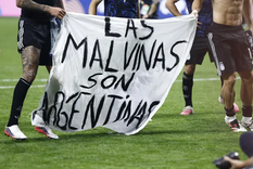 El factor malvinizador que influye en el amplio rechazo social a la venta de tierras a extranjeros y que el Gobierno no vio.