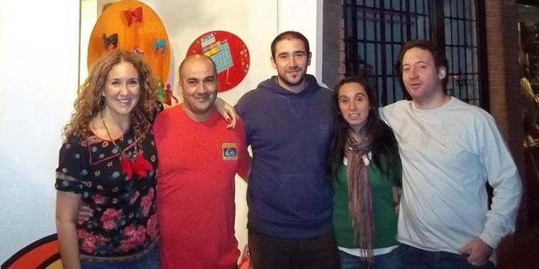 Gisela Vázquez recibió a una gran cantidad de amigos para el aniversario: Rafa Bazán, Nicolás Staneloni, Paula Castro y, también, a Carlos Anta. Foto: Gentileza