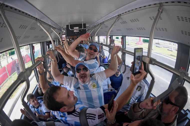 El Mundial de Qatar 2022 genera euforia y ansiedad en los fanáticos de este evento deportivo Foto: Telam