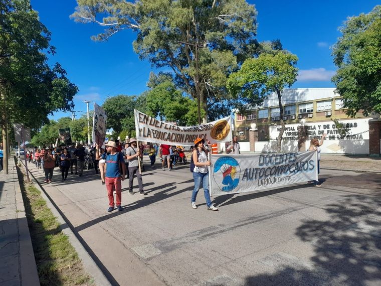 El salario docente es motivo de conflicto en todas las provincias. Foto: notaalpie.com.ar