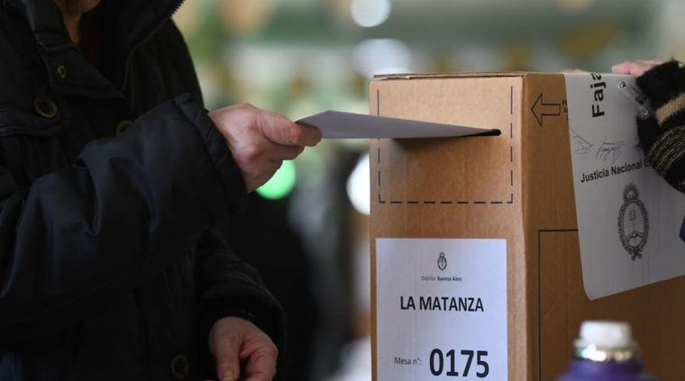 Javier Milei, Patricia Bullrich y Sergio Massa se disputan el cargo presidencial en las elecciones del 22 de octubre. Foto: Juan Ignacio Blanco / MDZ