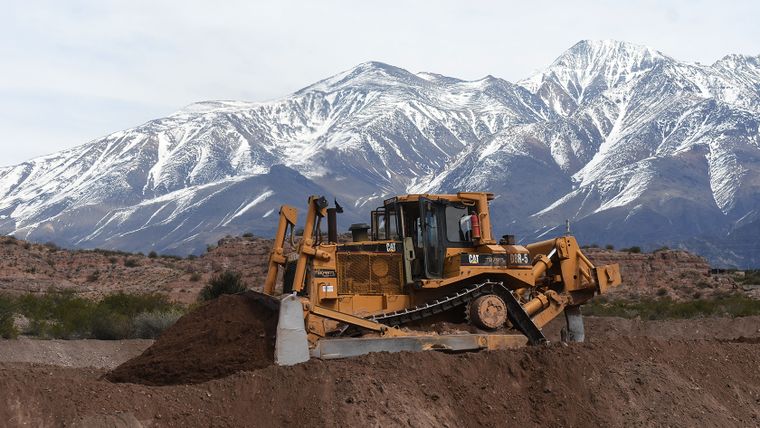 Obras Proyectos Dique Potrerillos (12)