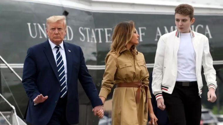 Donald, Melania y Barron Trump.