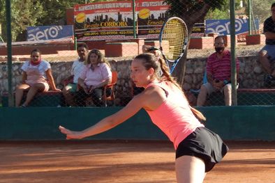 MDZol | Valentina Parrilla logró ganar el torneo con triunfos sobre Dolores Martínez, Macarena Alonso y Luz Iranzo. Foto: Juan Borsani/MDZ
