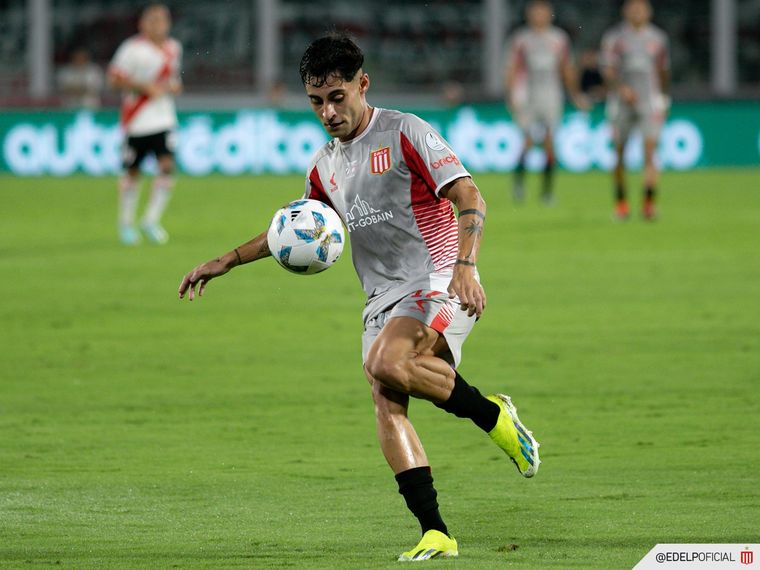 El mediocampista continúa bajo cuidados intensivos. Foto: Estudiantes de La Plata