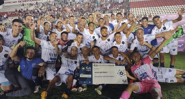 Centro Español se metió en los 16avos de final. Foto: @Copa_Argentina