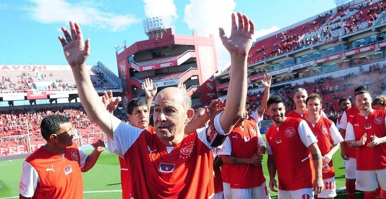 El ídolo del Rojo volvió a hablar sobre el Xeneize y la competencia internacional.
