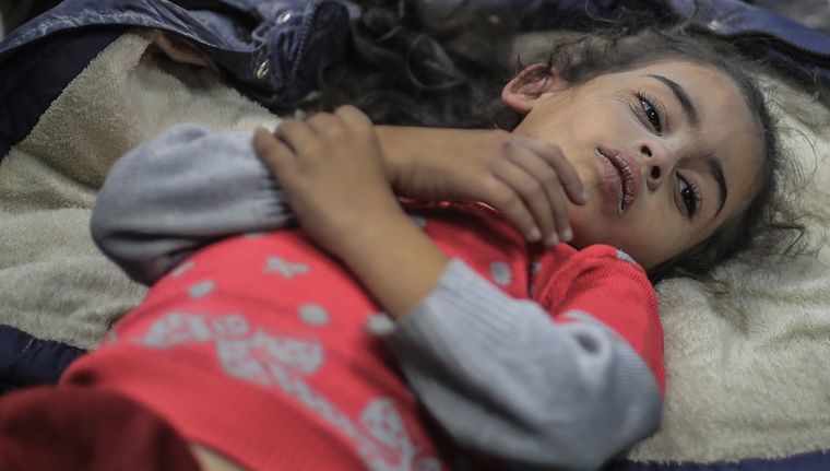 Ya son alrededor de 6.000 niñas y niños asesinados en Gaza. Foto: DPA