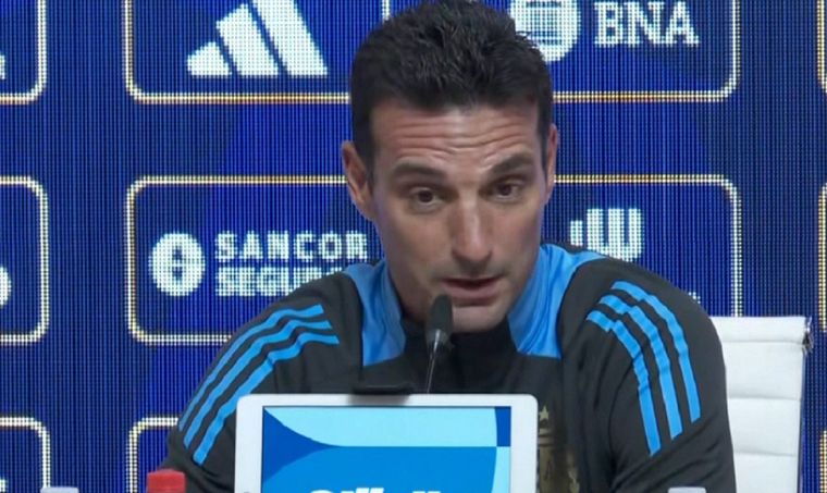 El DT habló ante los micrófonos. Foto: Captura