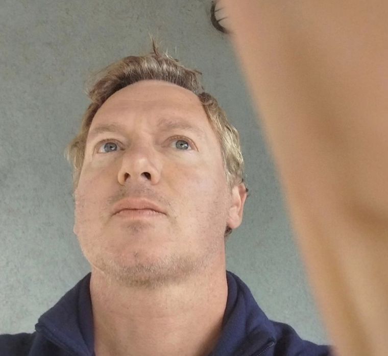 La investigación reveló que el contador y financista fue víctima de una viuda negra, a quien conoció vía la aplicación Tinder Foto: NA