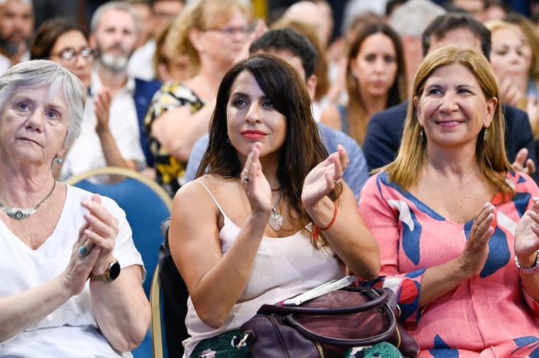 Foto: Twitter @vikidonda